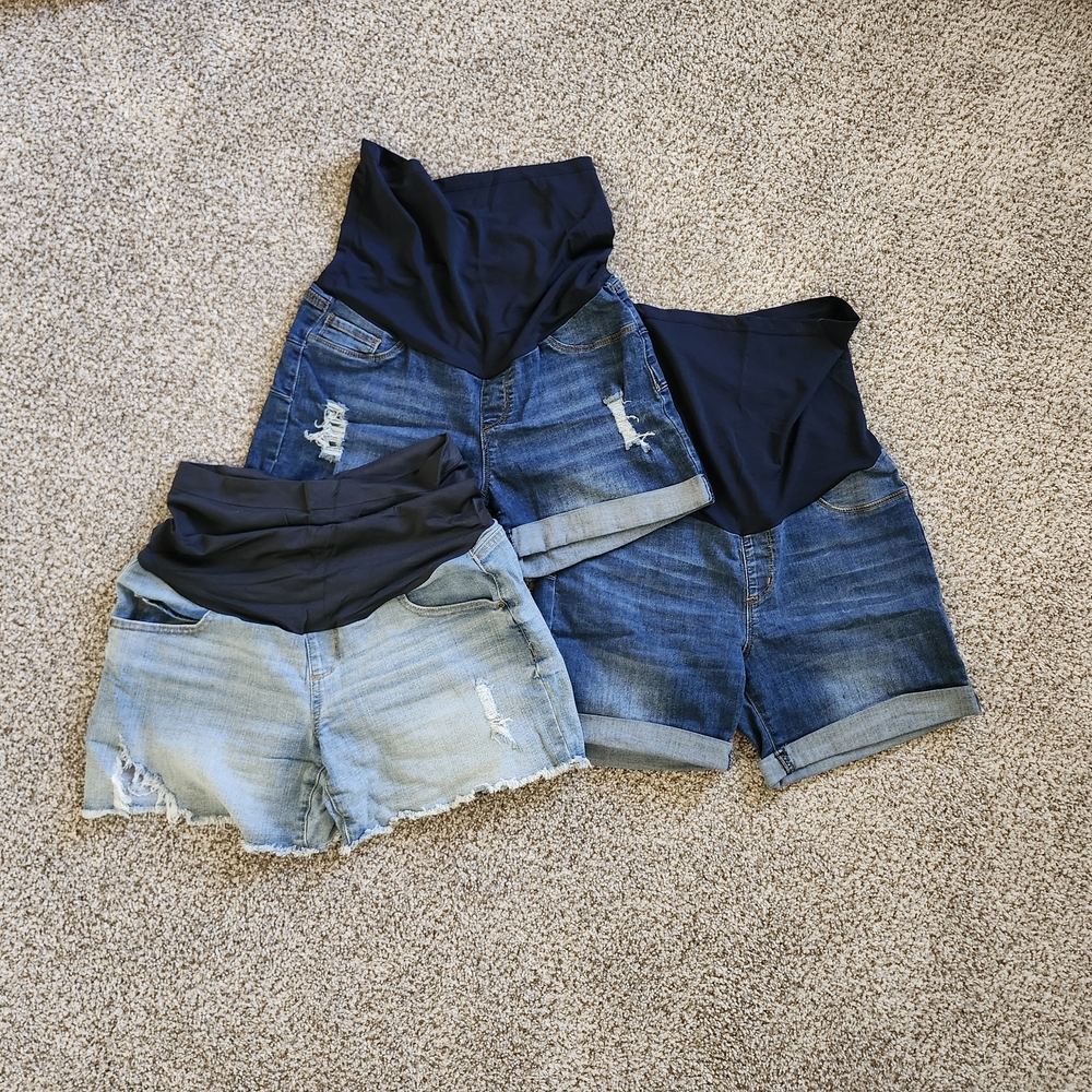 Stylish Maternity Denim Shorts Set